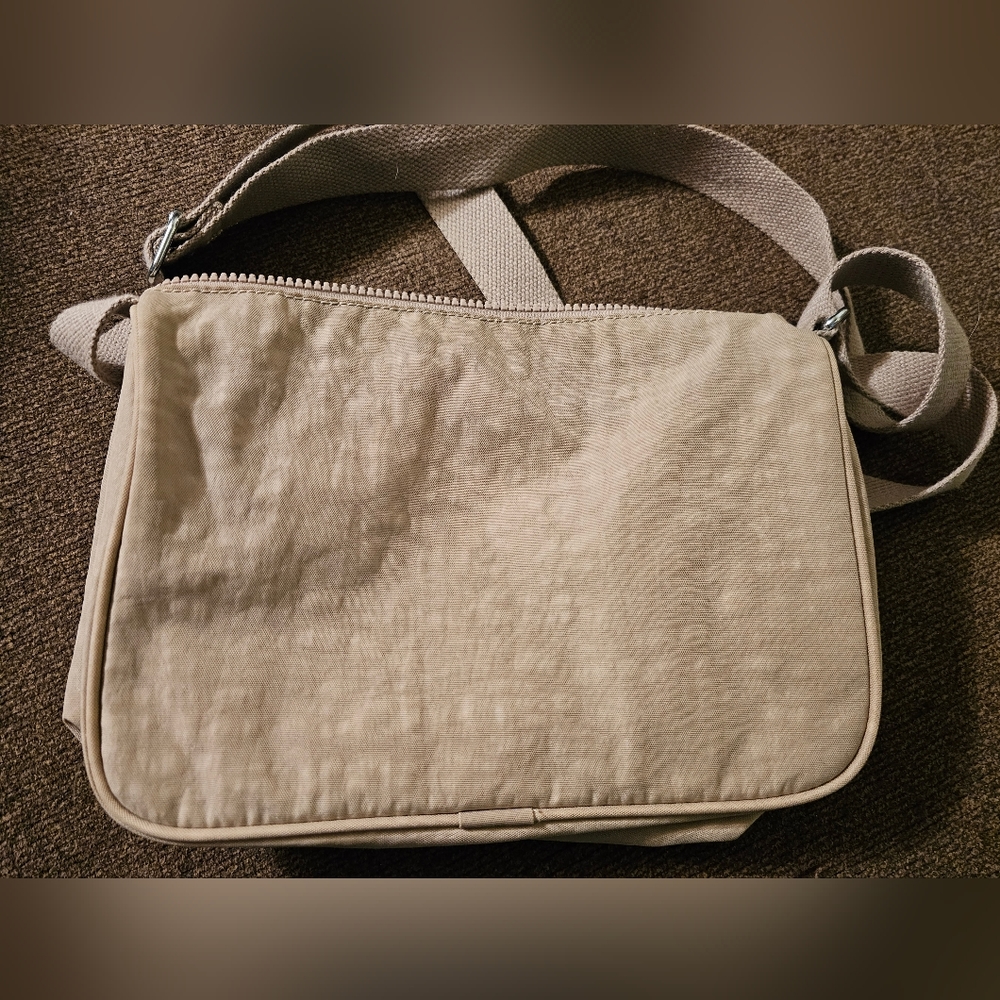 Kipling White and Beige Perforated Crossbody Bag - Picture 9 of 11